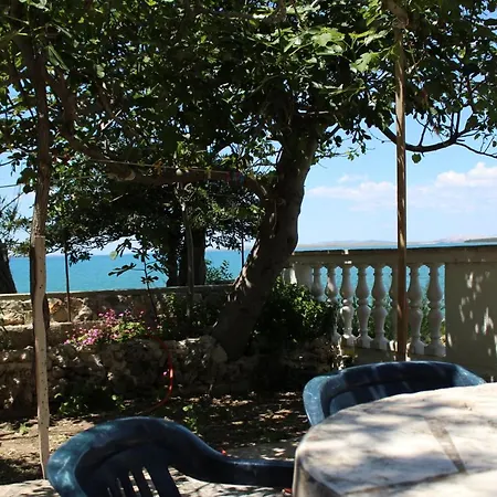 House By The Sea Holiday home